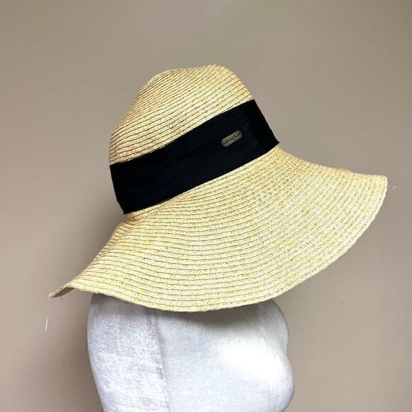 - Sun & Sands straw large brim hat with bow - Picture 1 of 7